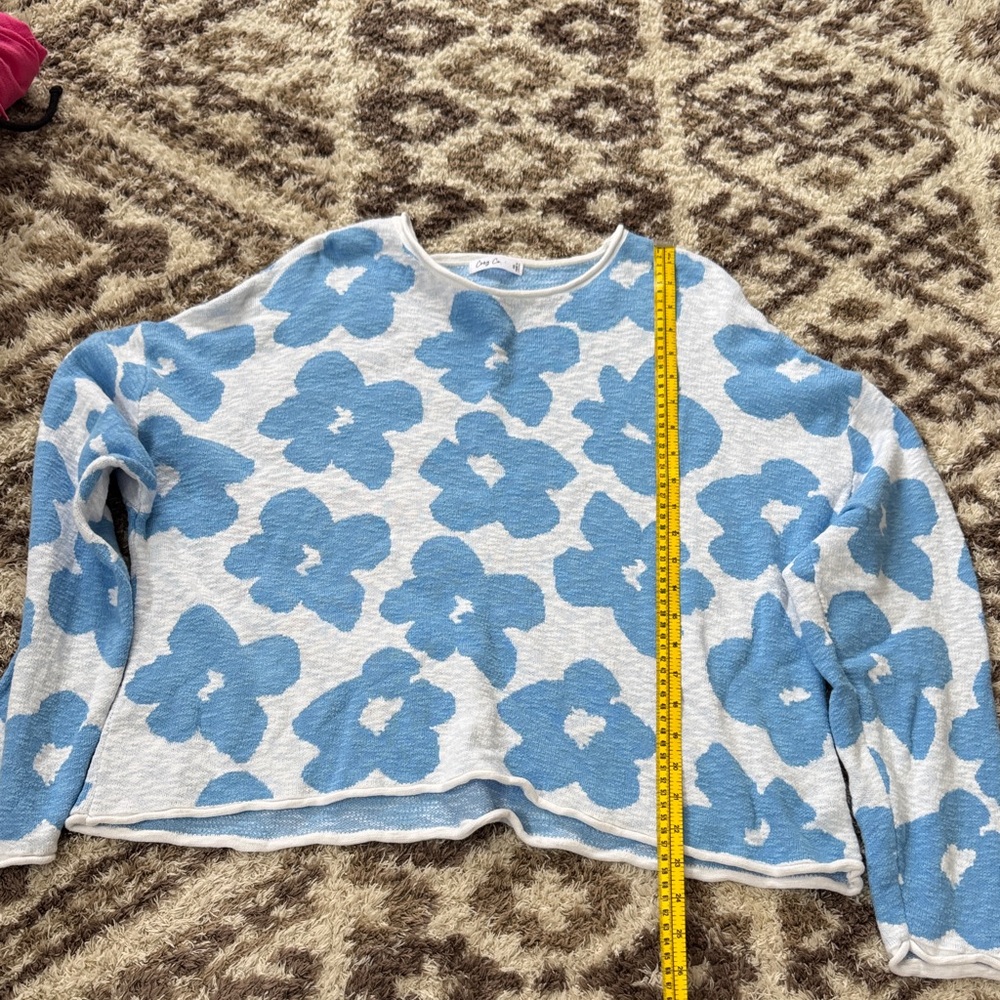 Floral Blue and White Women's Sweater